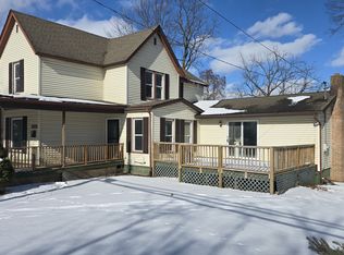 127 E Siena Heights Dr, Adrian, MI