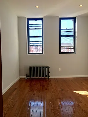 Rented by The MJS Group NY LLC | media 16