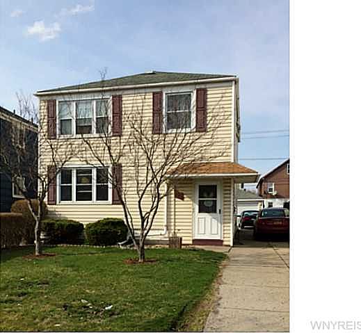 1st image of 195 Mang Ave