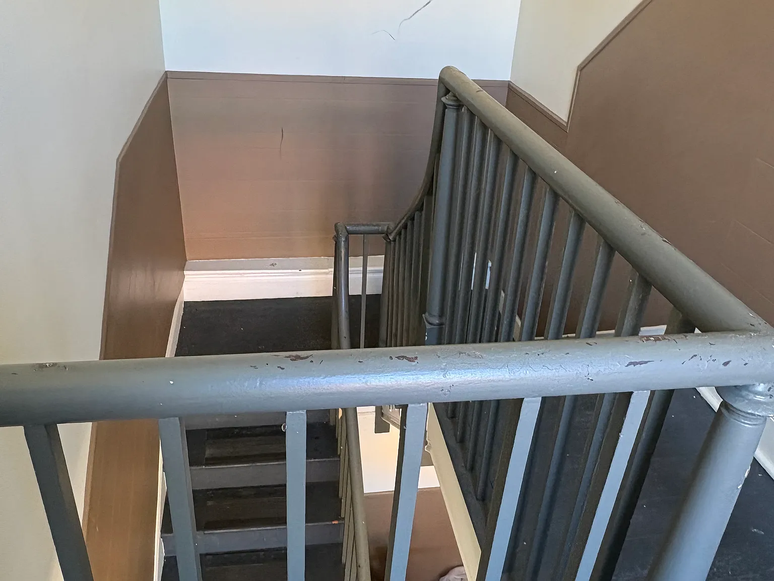 1 bed, 1200 sqft, $1,200 — Photo 2