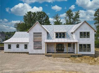 8251 Poplar Way, Chagrin Falls, OH 44023