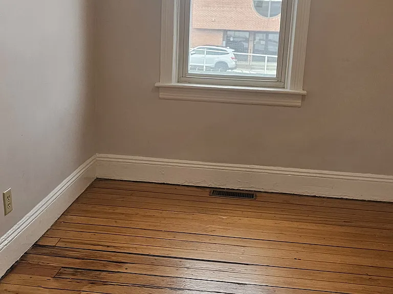 51 Brayton Ave #4 — Photo 5