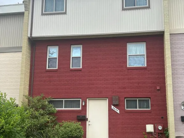 8654 Brae Brooke Dr, Lanham, MD 20706