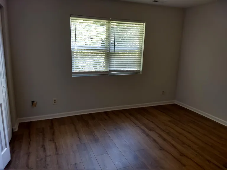 901 Timber Dr #B — Photo 9
