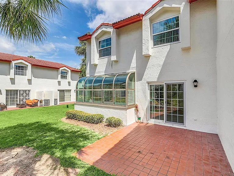136 Florida Shores Blvd — Photo 24