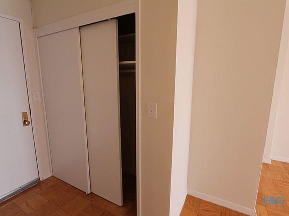 4th image of 183-11 Hillside Ave #5H