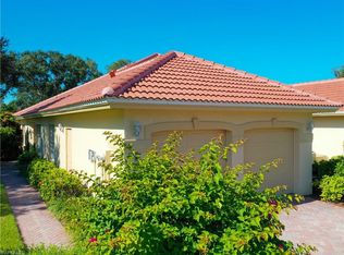 233 Napa Ridge Rd E #31, Naples, FL 34119