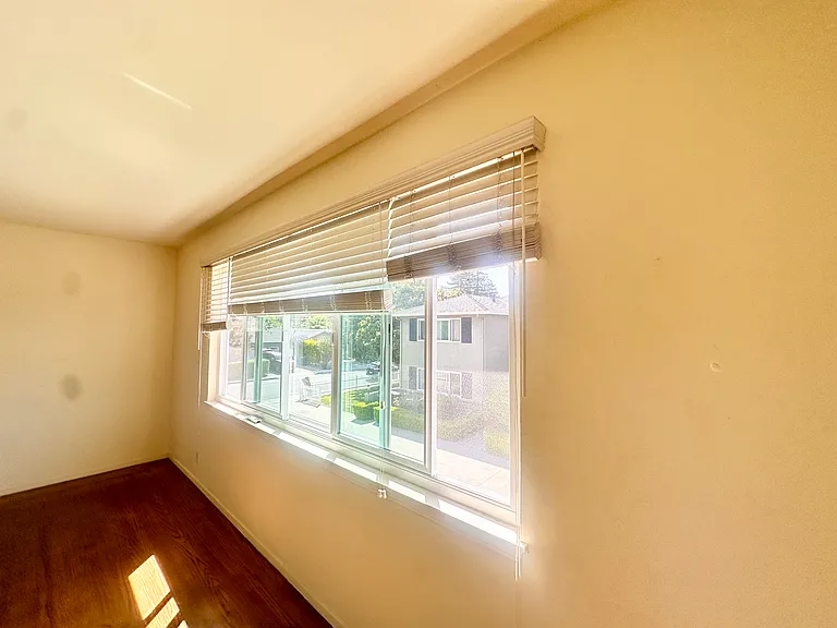 780 Arbor Rd #4 — Photo 2