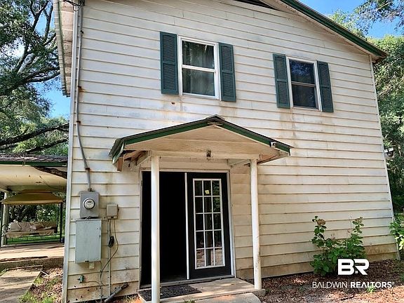 3rd image of 8020 Lott Rd