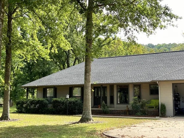 284 S Riverview Ln, Mountain View, AR 72560