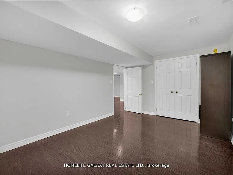 19 Warburton Dr #BSMNT — Photo 15