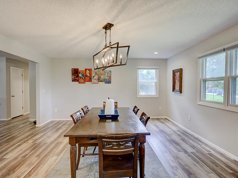 1116 Roosevelt Ave — Photo 12