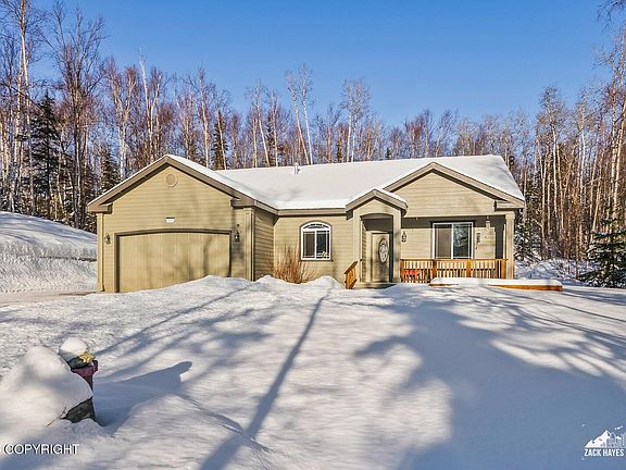 5th image of 2699 N Bonnie Belle Cir