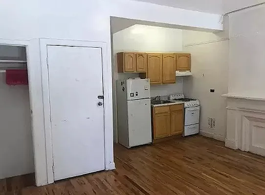 Rented by Compass | media 2