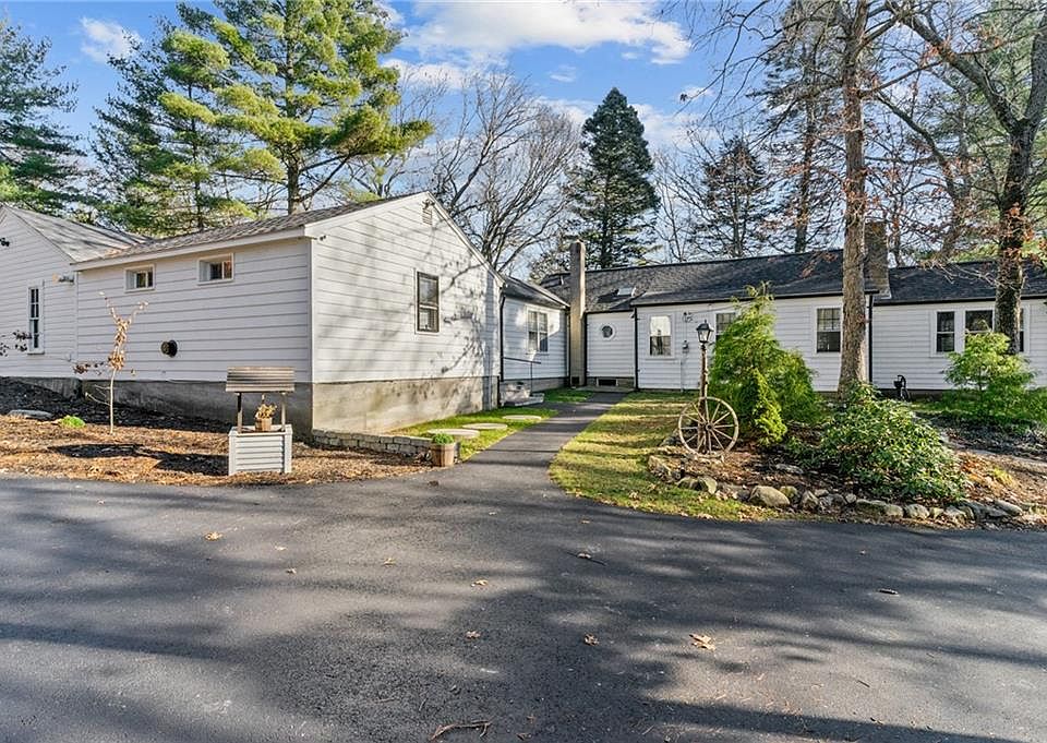 185 Stillwater Rd, Smithfield, RI 02917 Zillow