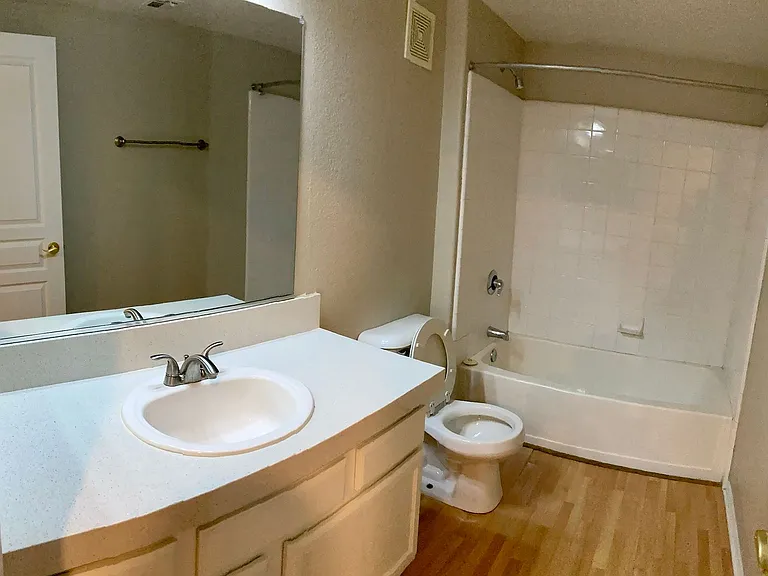 656 Peachy Canyon Cir #102 — Photo 10