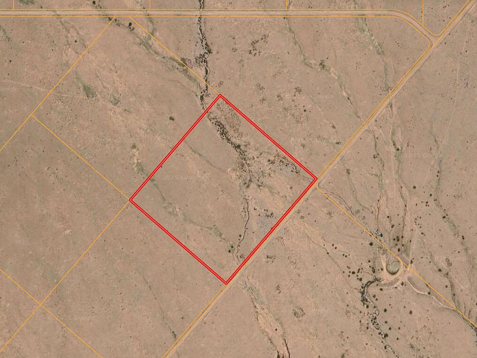 2nd image of 327 High Chaparral Rd