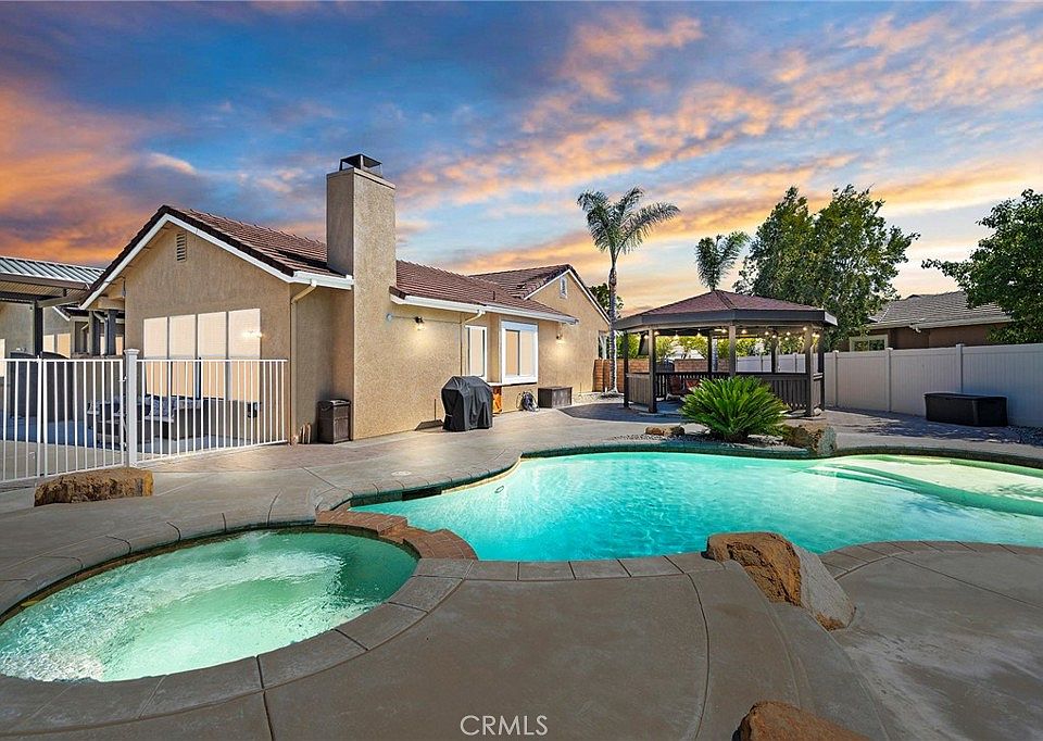 1st image of 23938 Susana Way