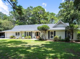 7 Audubon Rd, Beaufort, SC 29907