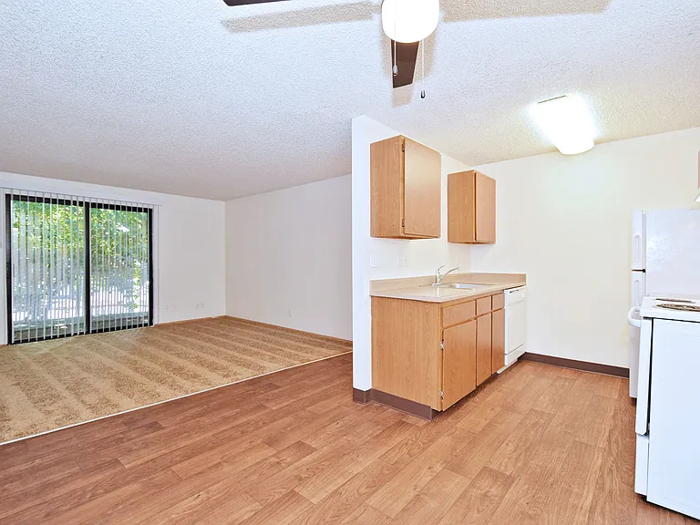 Meridian Village — Photo 51