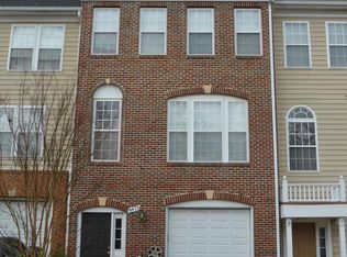 8473 Silverdale Rd, Lorton, VA 22079