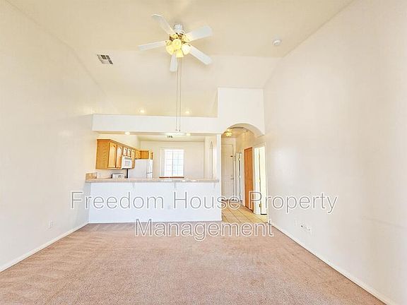 5th image of 1320 Pocahontas Ave APT 3