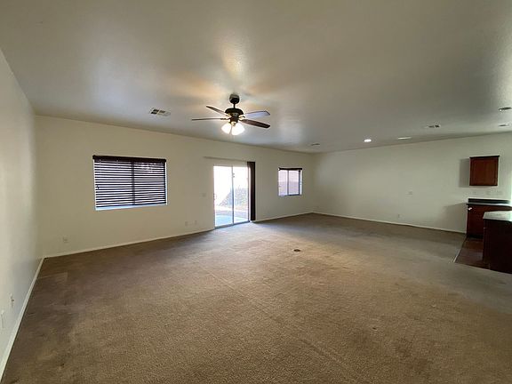 5th image of 5658 Jelsma Ave