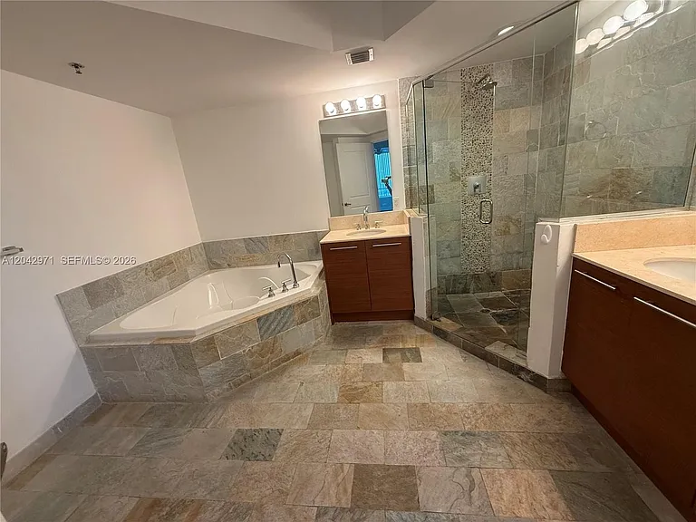 2681 NW Flamingo Rd #2101S — Photo 11