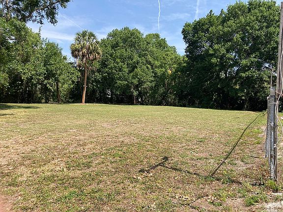 5th image of 3313 W Tampa Bay Blvd