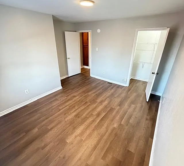 708 Champion Ct — Photo 18