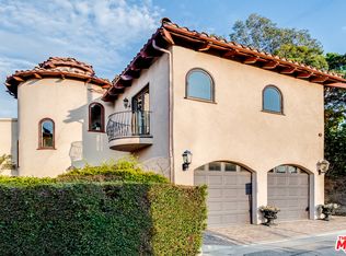 2082 Kew Dr, Los Angeles, CA 90046