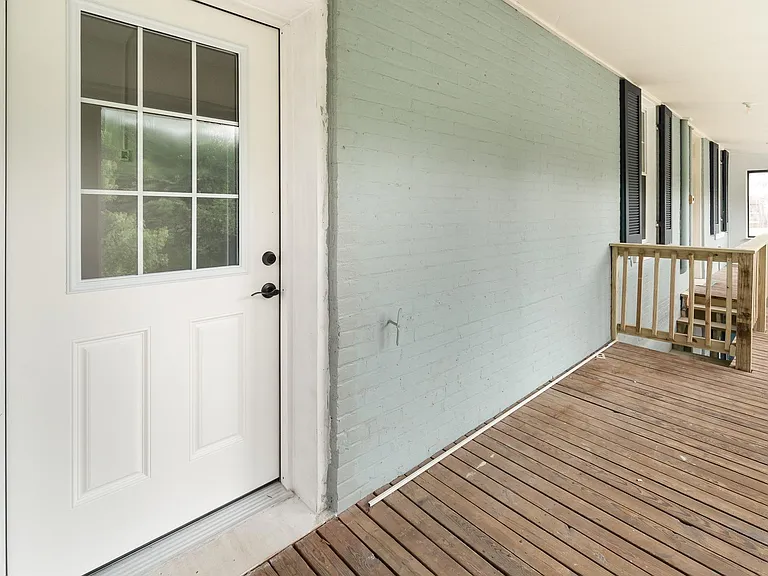 308 W Main St #U — Photo 14