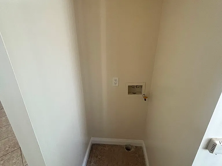 9031 S Avalon Blvd — Photo 7