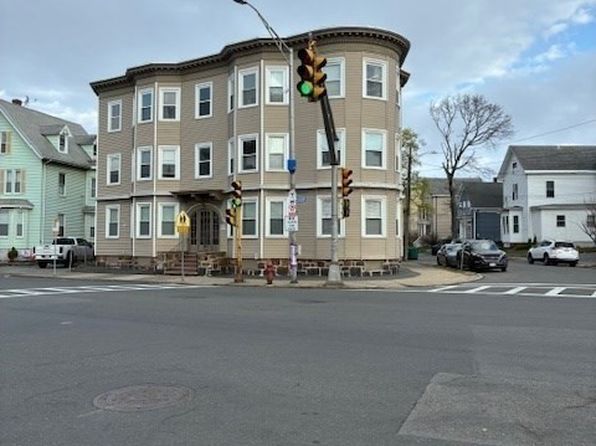 180 Lewis St APT 2