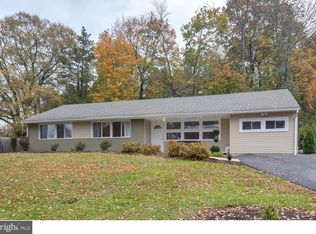 1304 Cromwell Rd, Wyndmoor, PA 19038