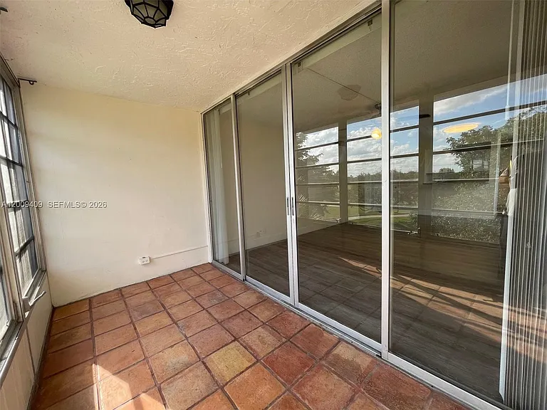 9471 Evergreen Pl #401 — Photo 9
