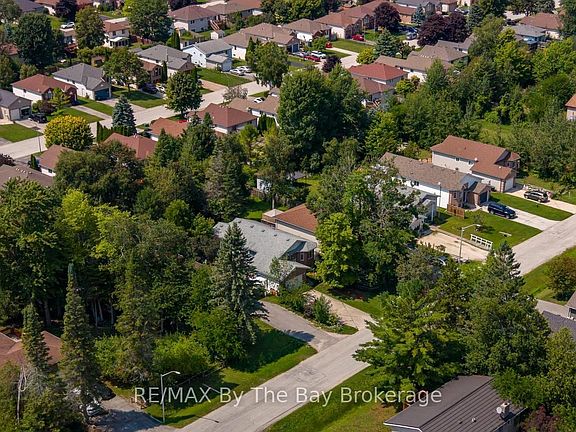 2nd image of 144 Smallman Dr