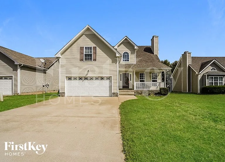 3745 Nadia Dr — Photo 1