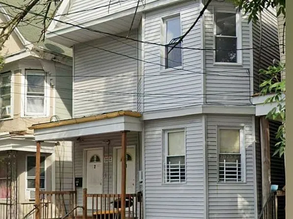748 S 16th St, Newark, NJ 07103