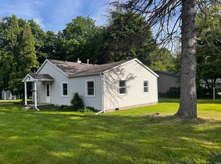 4065 W Orland Rd, Angola, IN 46703