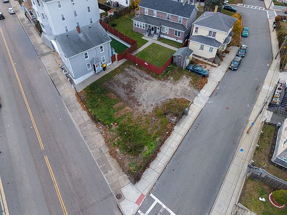 2nd image of 1173 S Main St