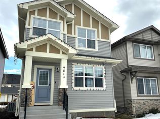 9813 106th Ave, Morinville, AB