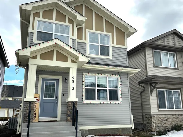 9813 106th Ave, Morinville, AB T8R 2P1