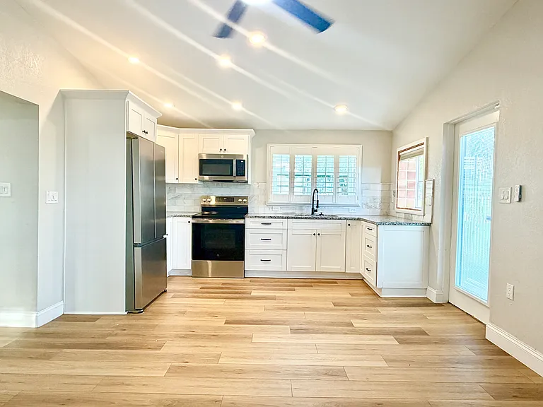 5531 Pasco Way — Photo 6