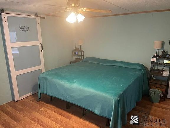 4th image of 13617 E 49th Ln
