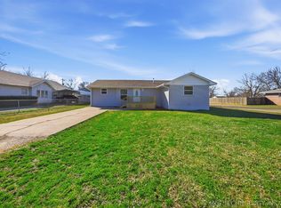 1501 E Moses St, Cushing, OK 74023