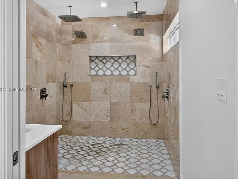 10425 SW 62nd St — Photo 16