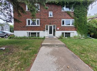 168 Toronto St #3, Kingston, ON K7L 4B1