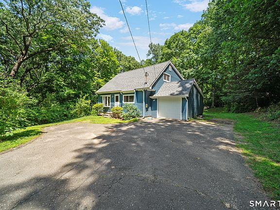 3rd image of 231 Crestwood Drive