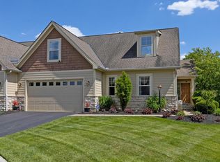 1171 Cross Creeks Rdg, Pickerington, OH 43147